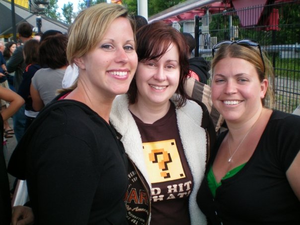 Erica, Jill and Jill at Cedar Point